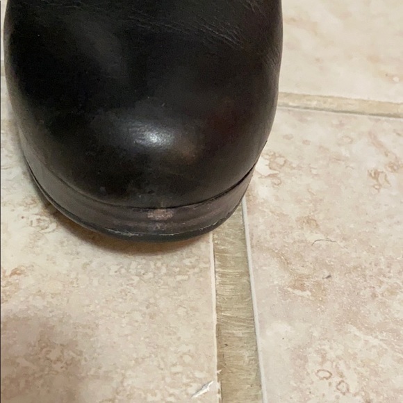 Ugg Boots - Picture 6 of 10